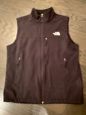 Men's The North Face Vest, Large